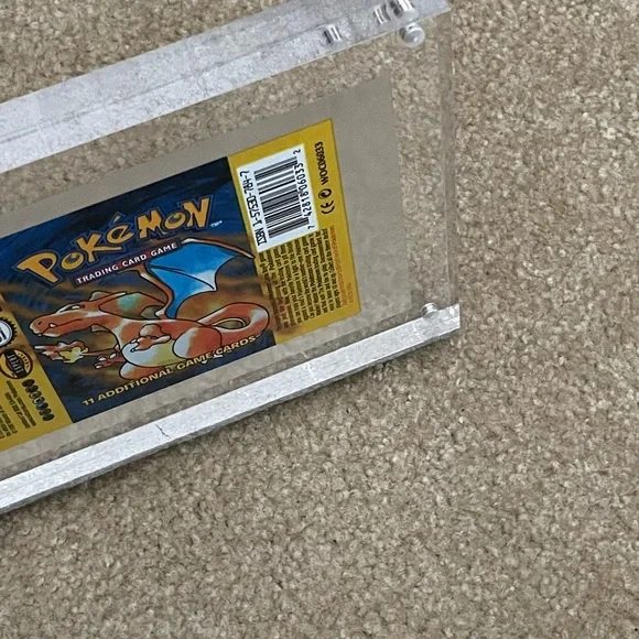 1999 Base Set Charizard Wrapper. - Picture 3 of 5